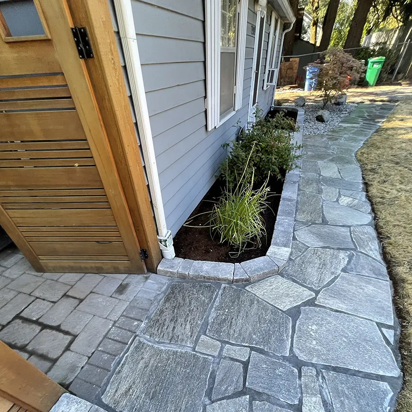 Hardscape and outdoor living features in Beaverton Oregon