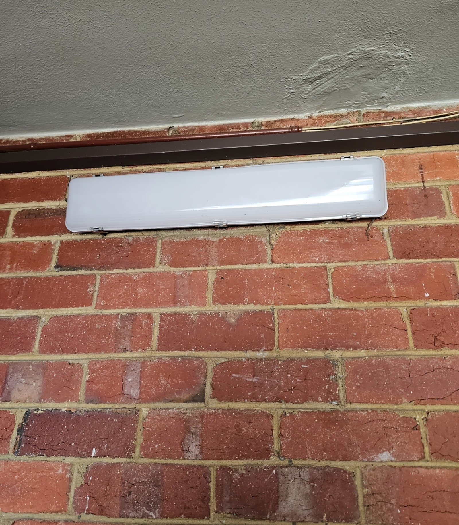 LED batten light