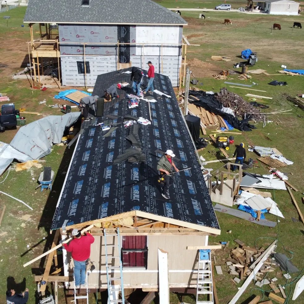 New construction roofing crew