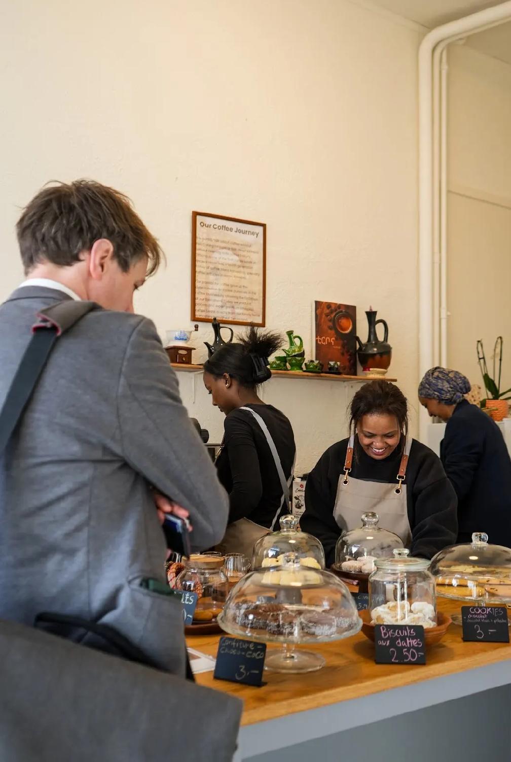 Café éthiopien servi traditionellement