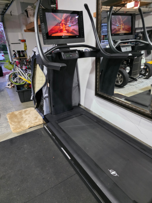 {{ custom_values.service_1 }} in {{custom_values.area_4})