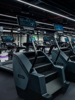 {{ custom_values.service_1 }} in {{custom_values.area_4})