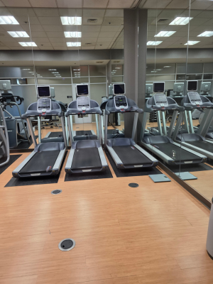 {{ custom_values.service_1 }} in {{custom_values.area_4})