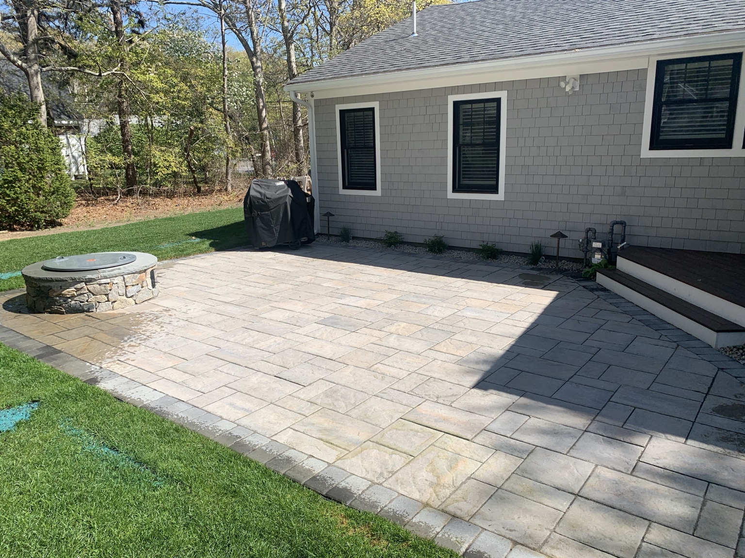 Property cleanup and seasonal landscape detailing