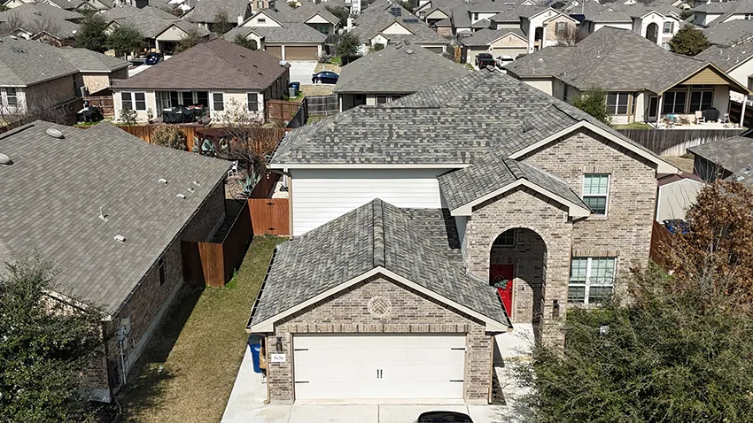Lightning Exteriors portfolio image 4