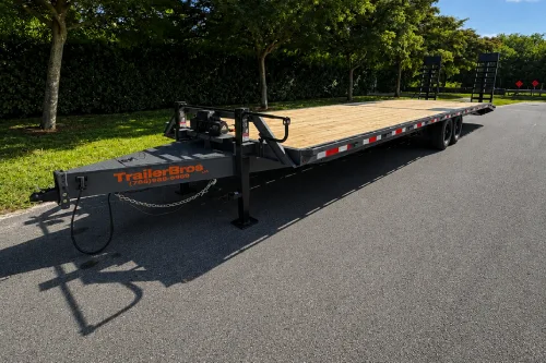 Deckover Trailer 8.5x34 rental in Miami, FL, view 2