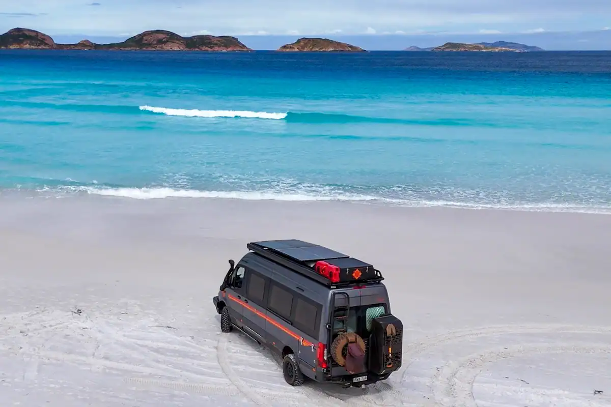 Kruiswagen at Lucky Bay