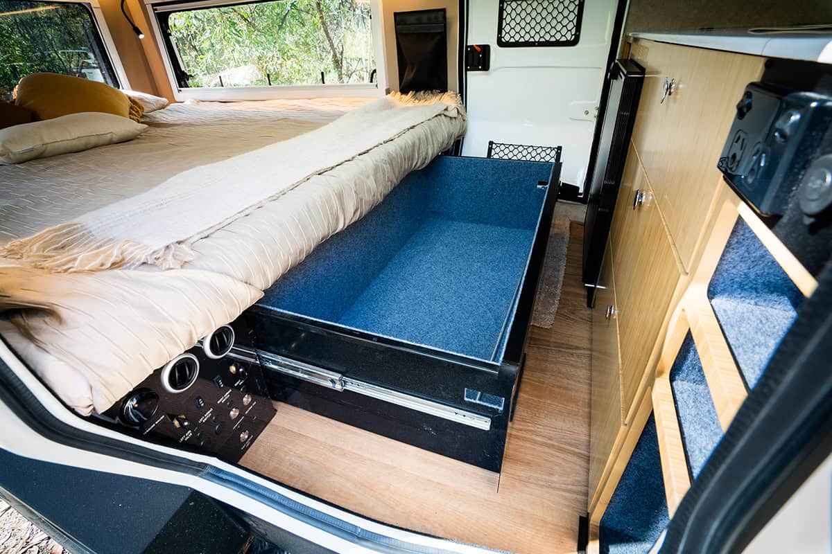 Kube under-bed storage