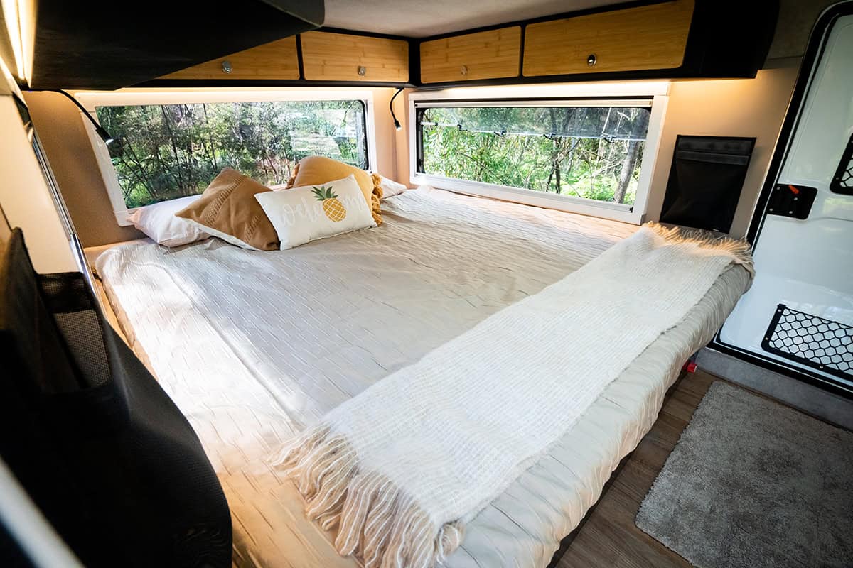 Kube king bed and panoramic windows