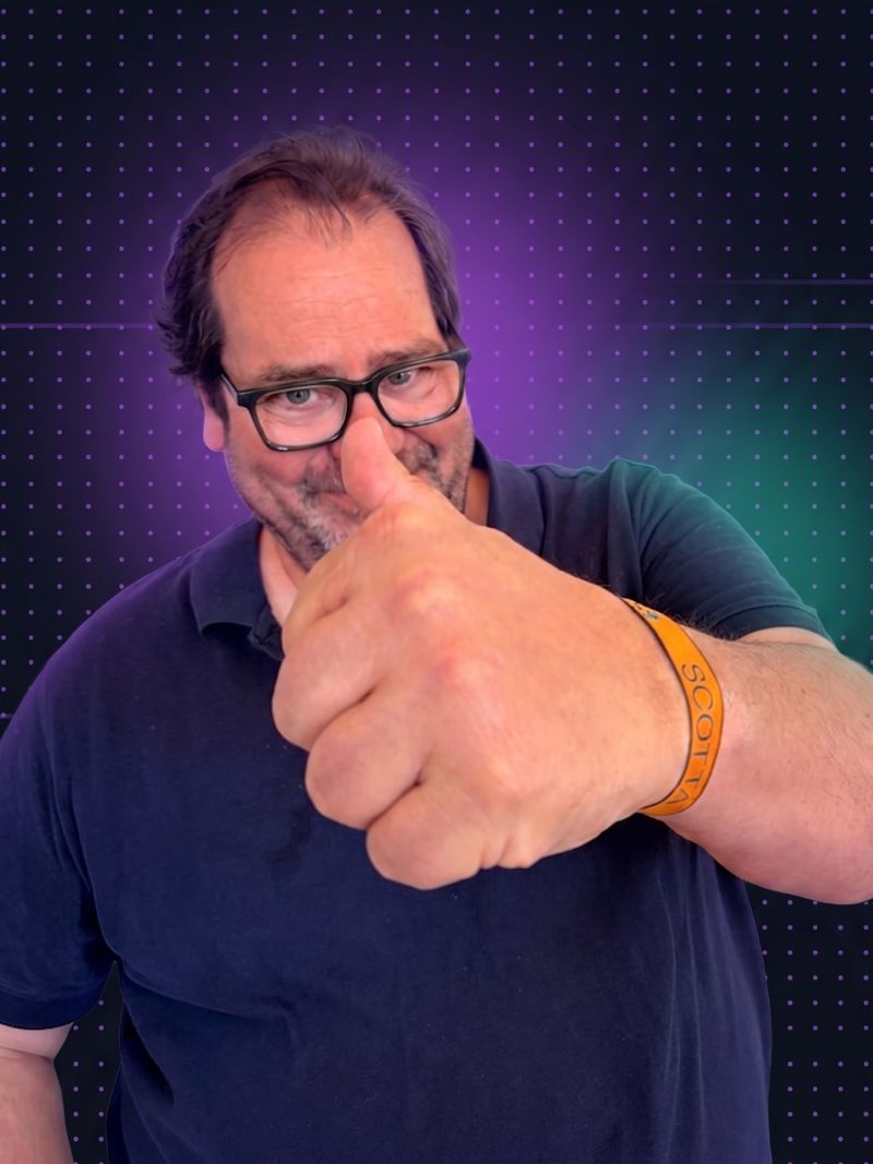 Versión divertida de Javier en SolucionIA