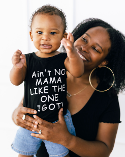 Motherhood portrait by Karen Salinas