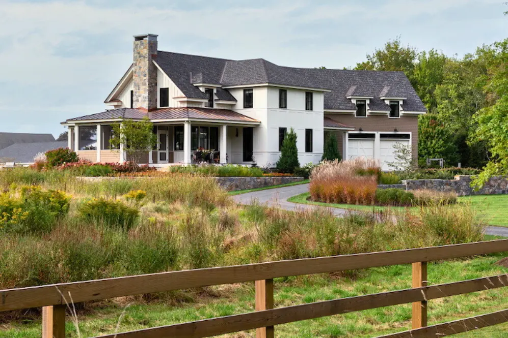 Exterior house painting project by Minute Men Painters in Portsmouth, New Hampshire