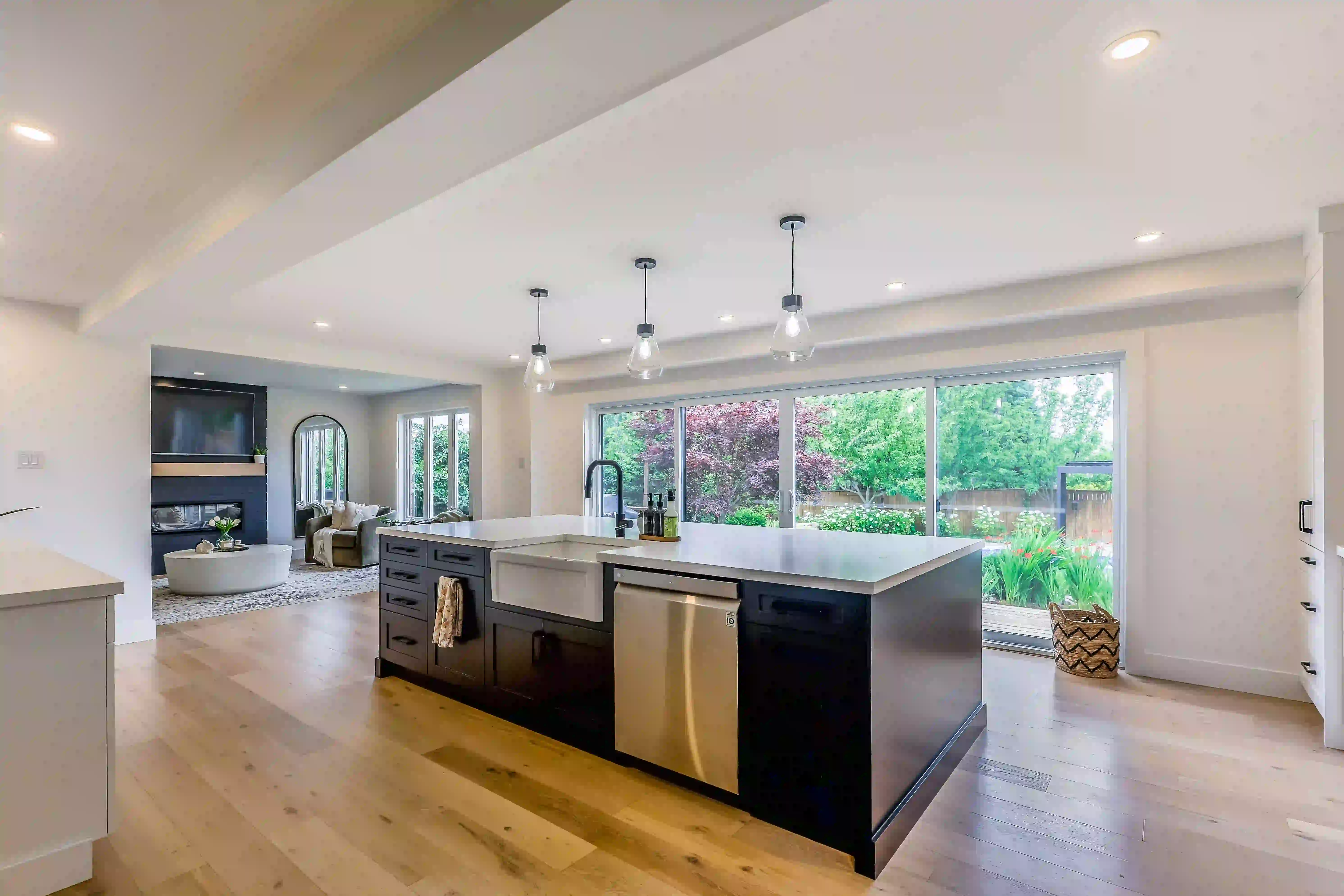 Bright Osgoode kitchen and living room renovation