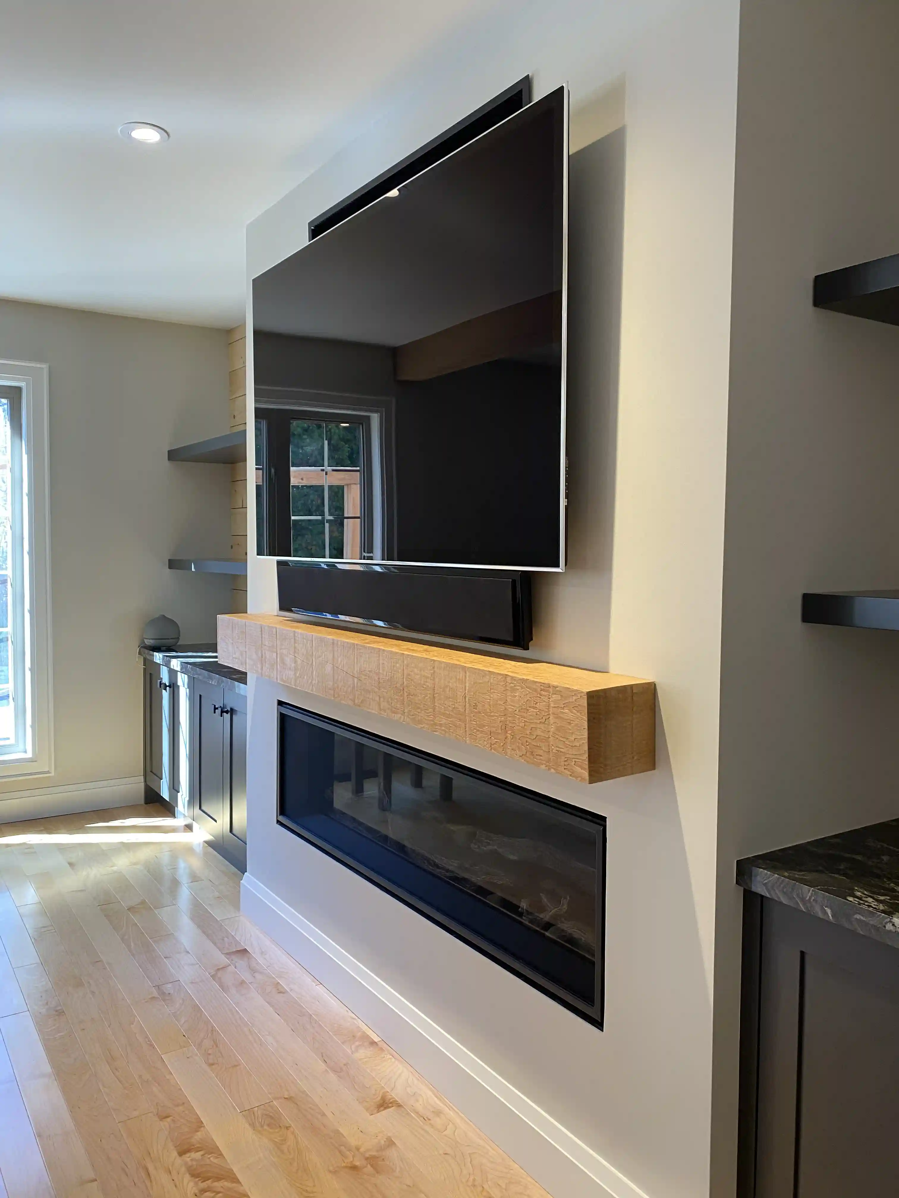 Living room fireplace feature