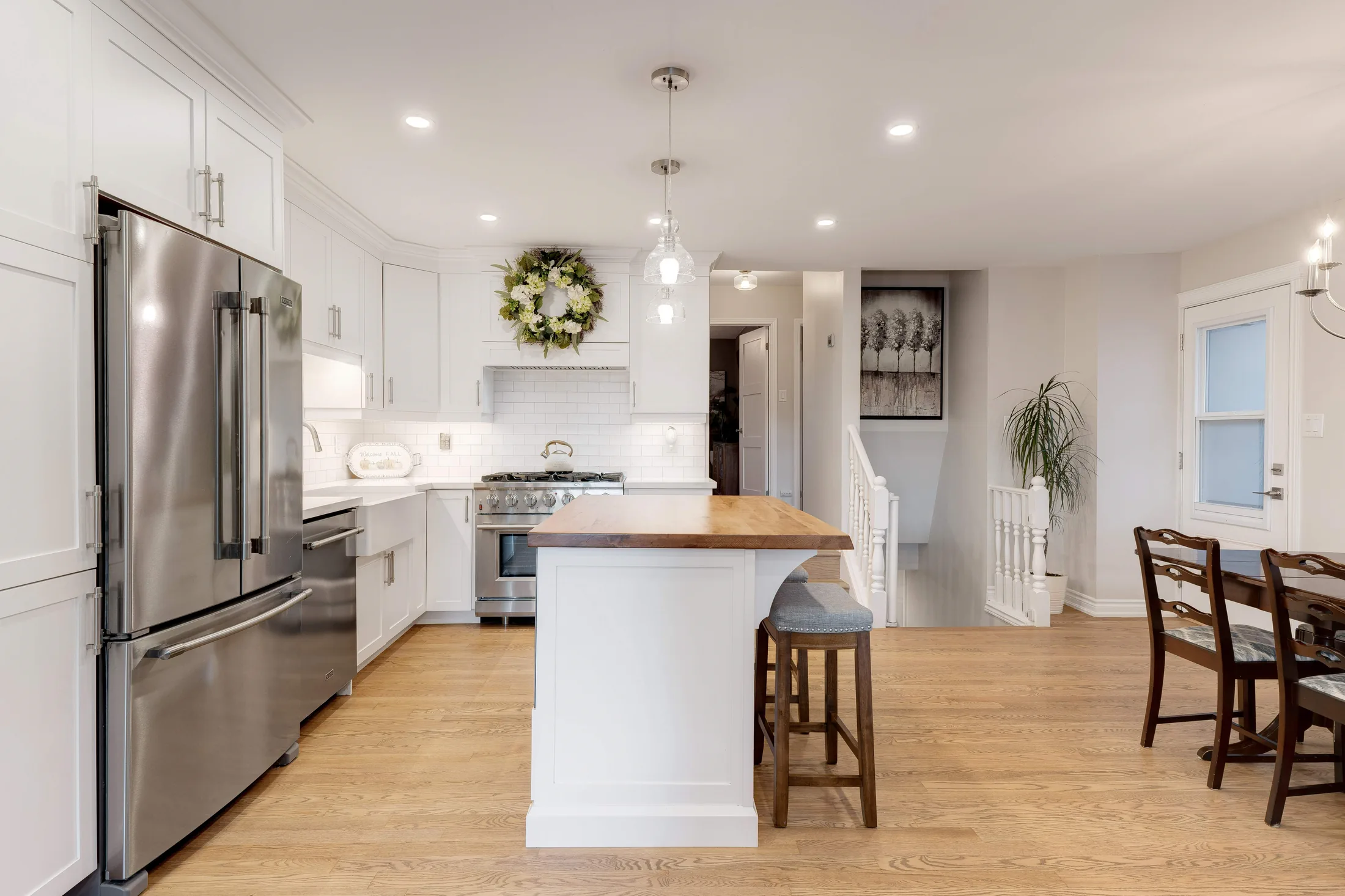 Open kitchen, dining and living area