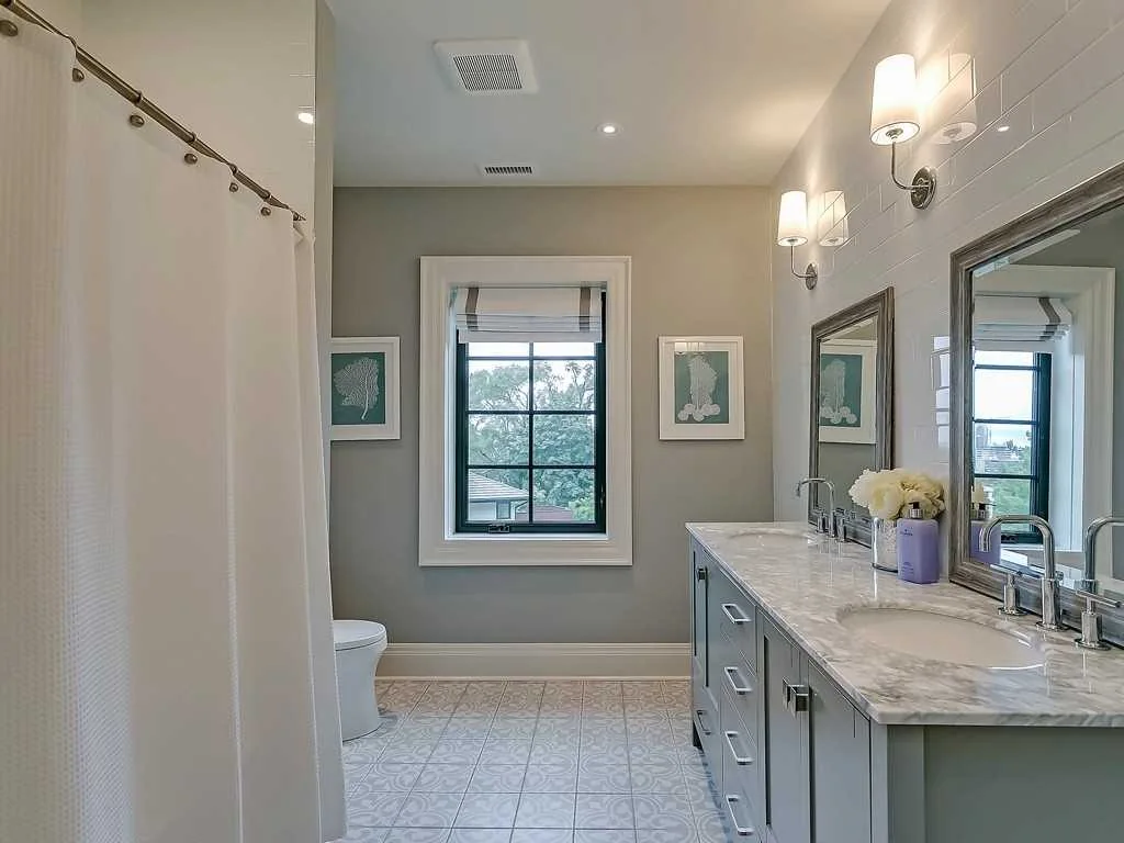 Ensuite double vanity