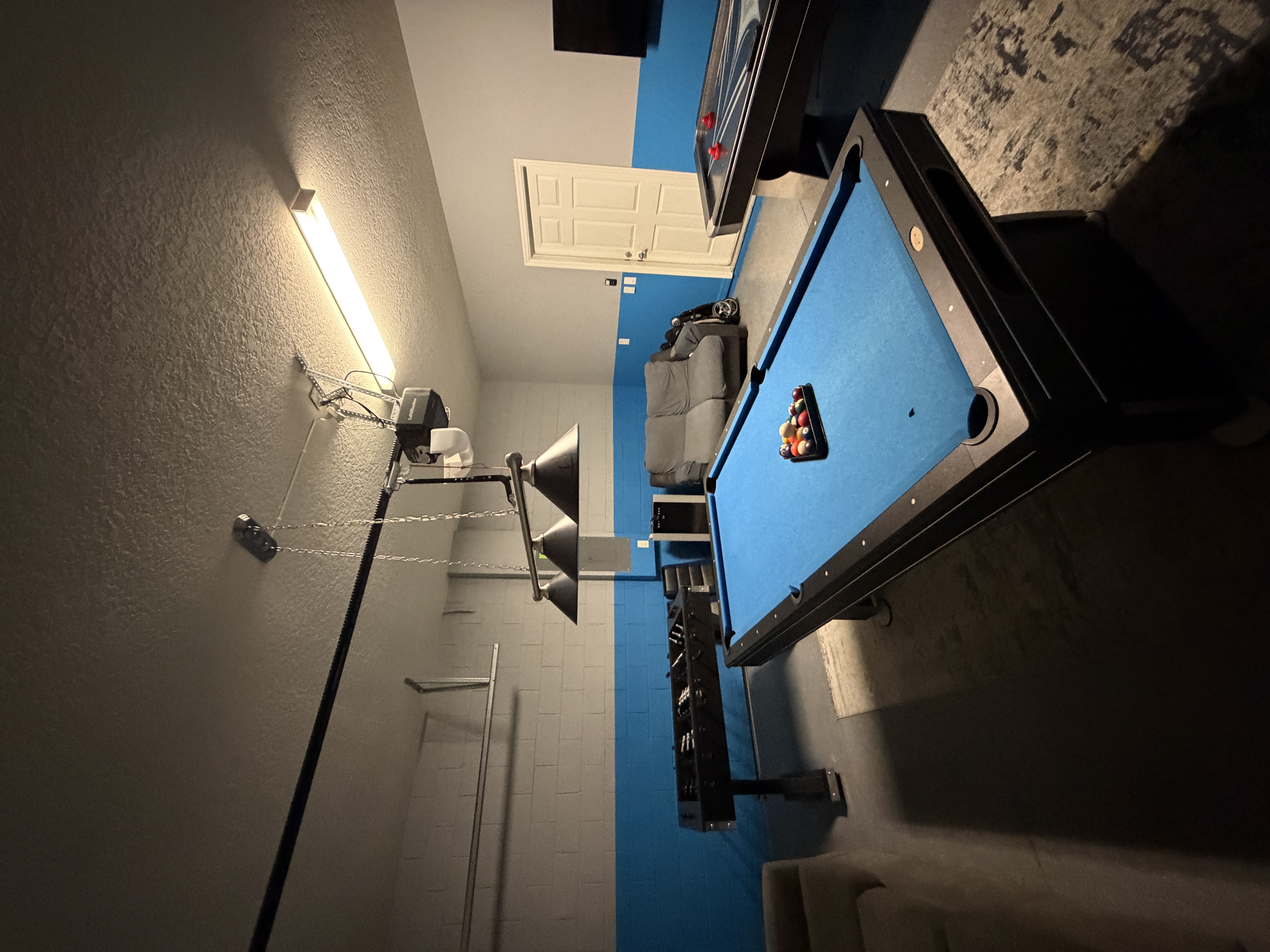 Before - Plain Vacation Rental Room