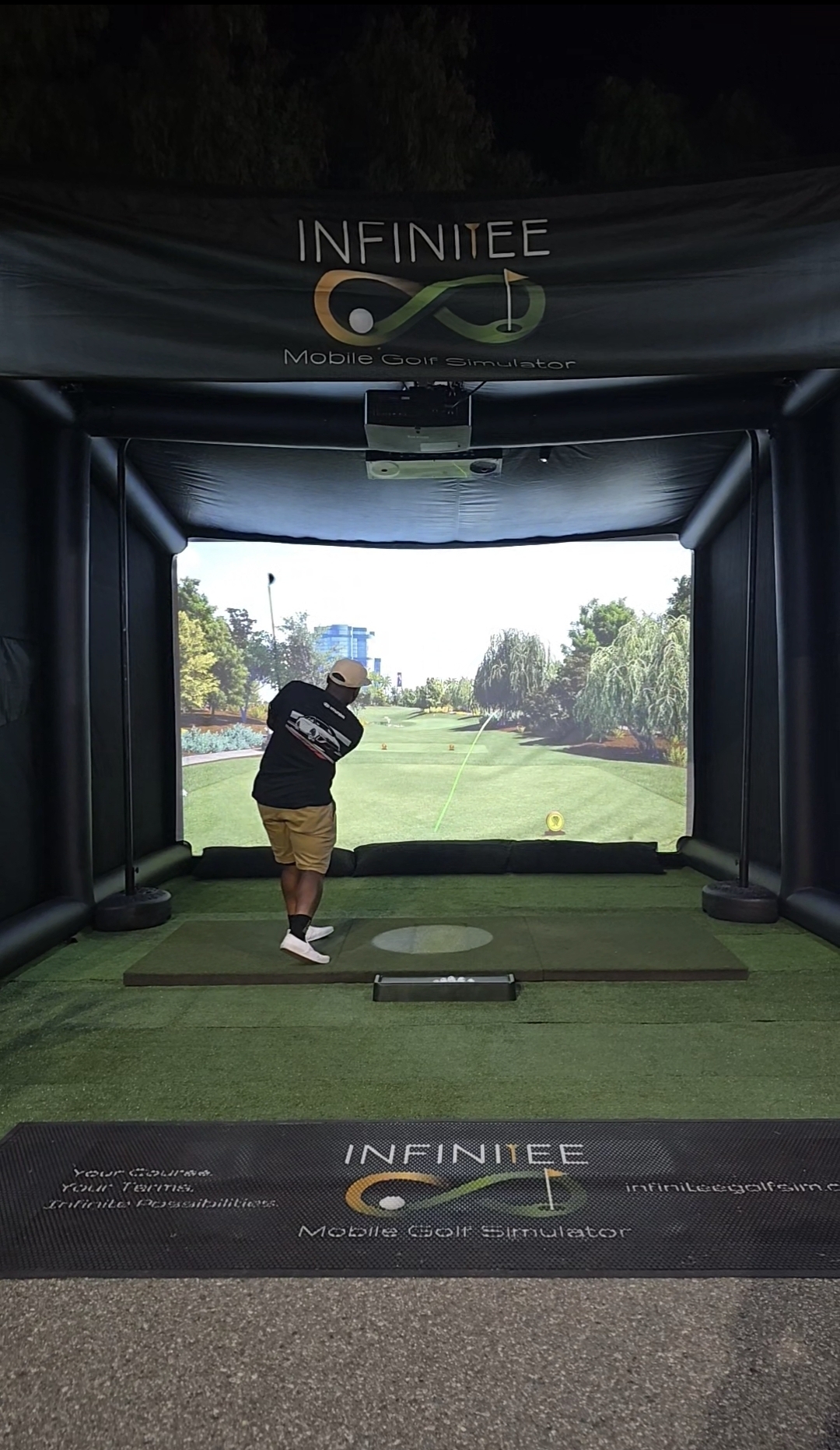 mobile golf simulator setup and delivery in San Diego County, CA by InfiniTEE