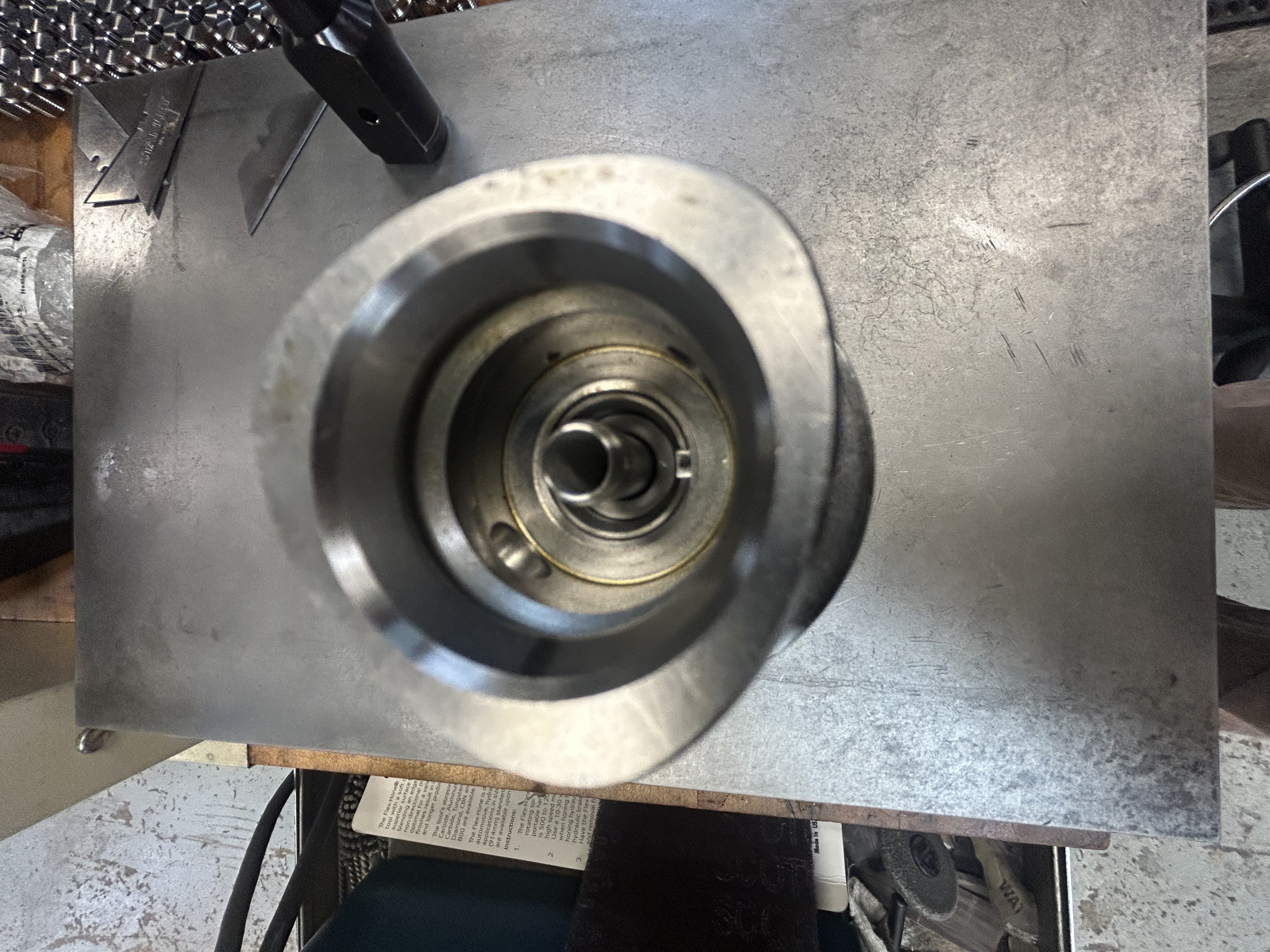 Nozzle module in tool holder