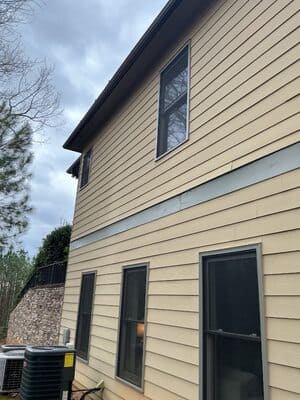 {{ custom_values.service_1 }} in {{custom_values.area_4})