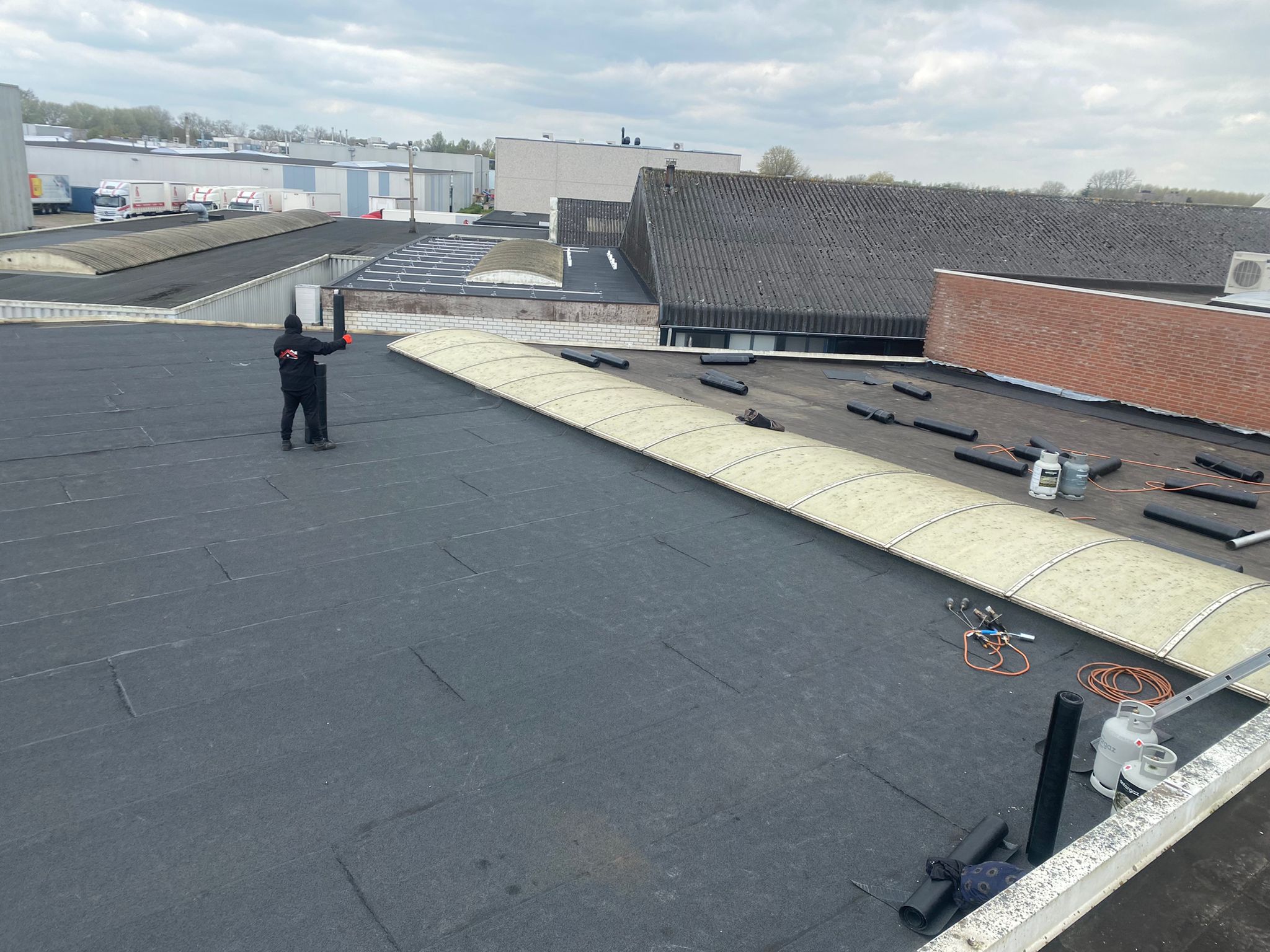 bitumen dak vervangen