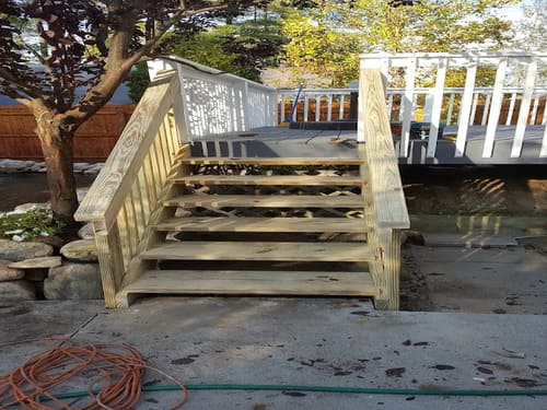 Decks & Exteriors Garden City, MI