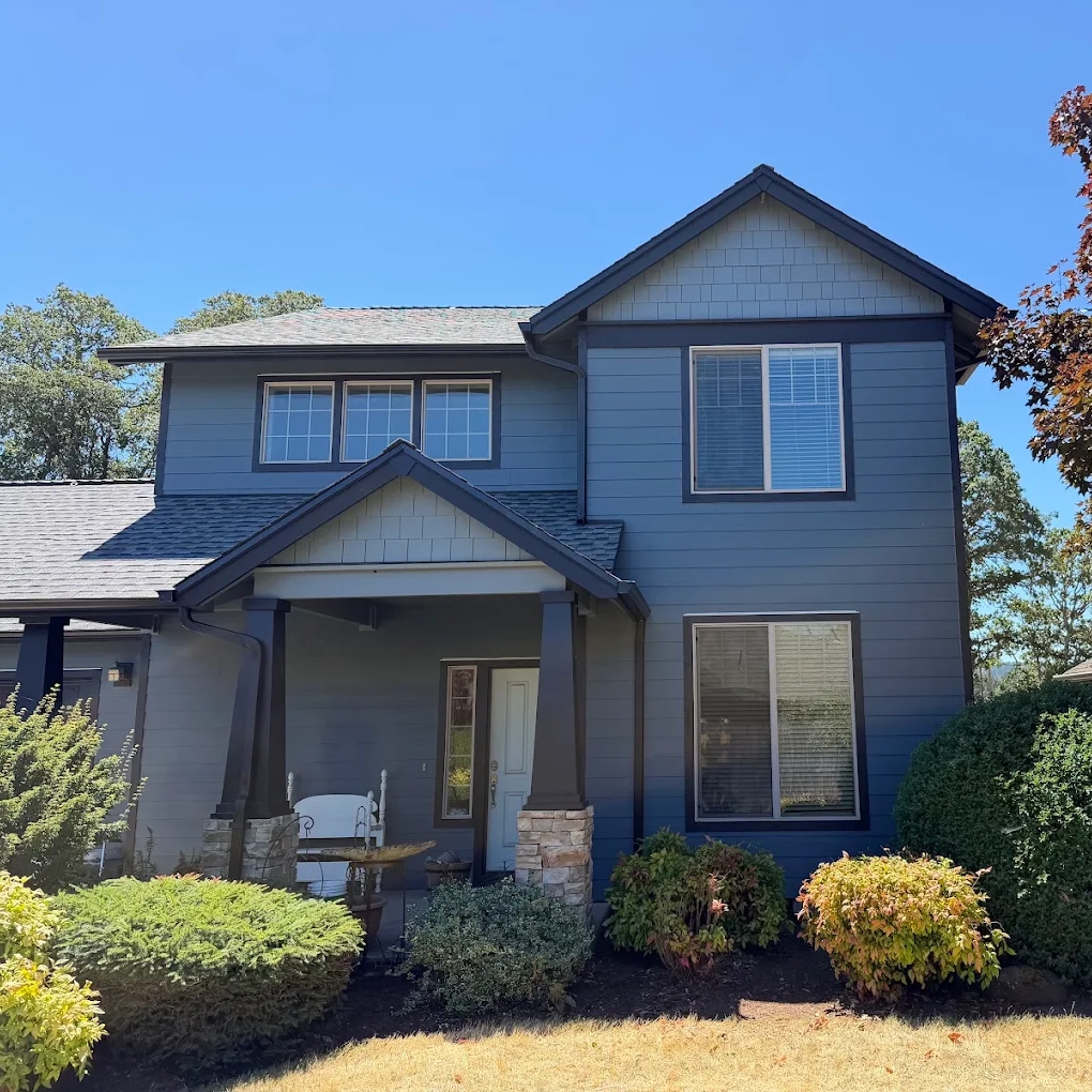 Roofing project on a home in Roseburg, Oregon