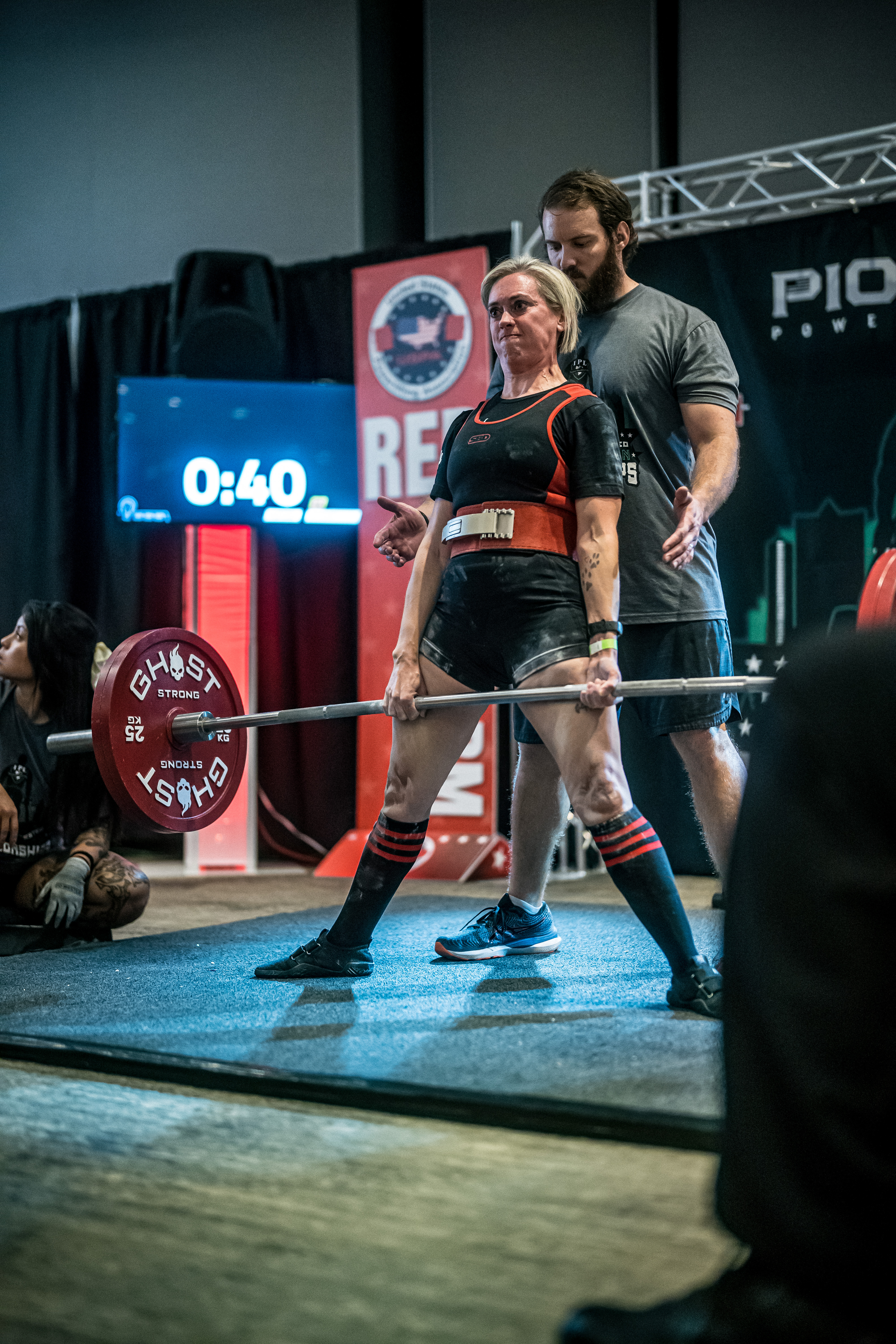women's powerlifting, barbell deadlift