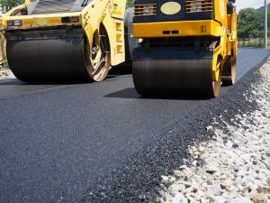 Asphalt installation in Naples