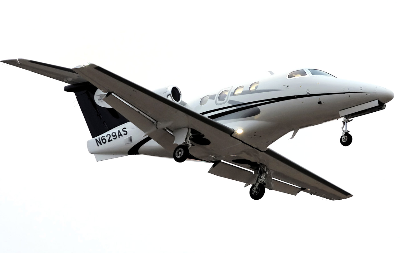 Embraer Phenom 100