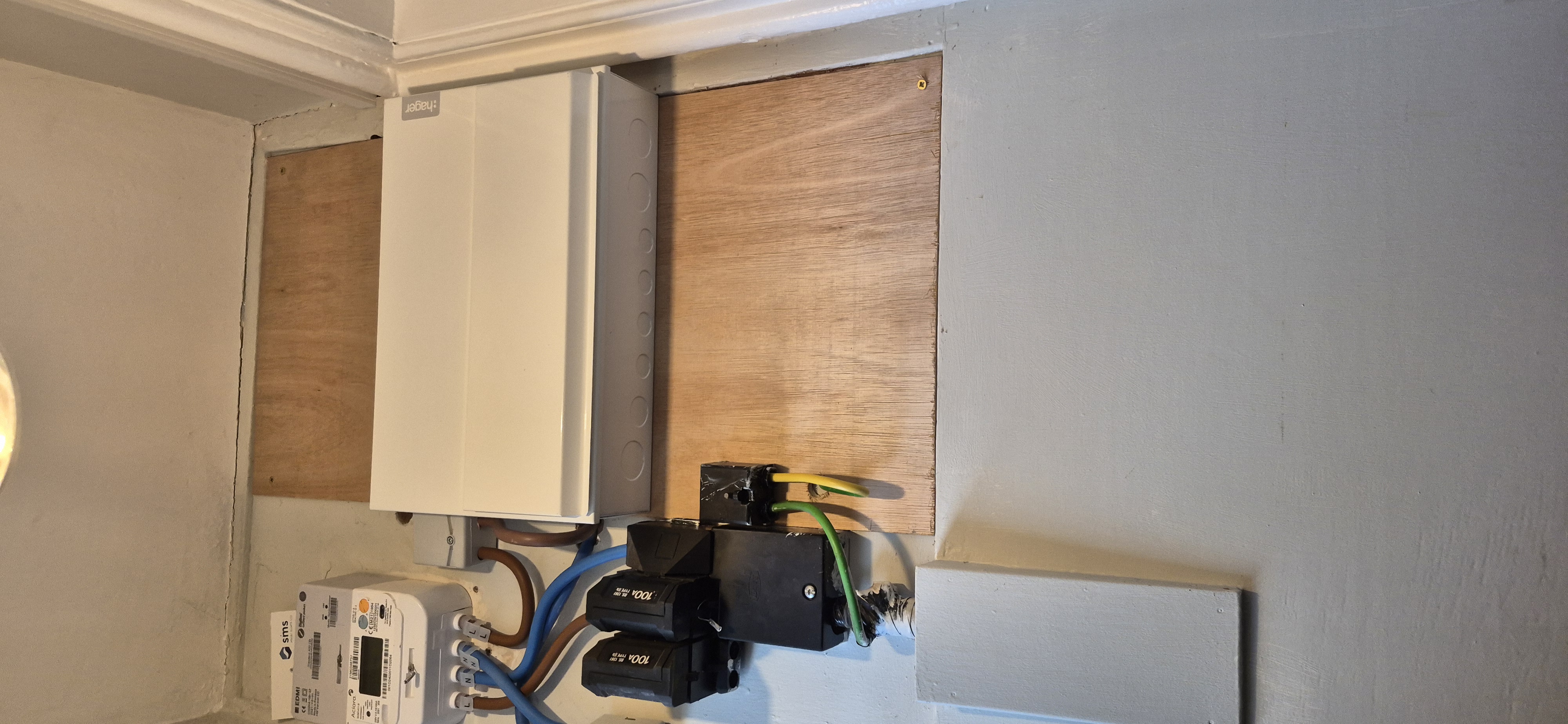 Consumer unit and smart meter installed in meter cupboard