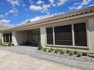 {{ custom_values.service_2 }} in {{custom_values.area_2})