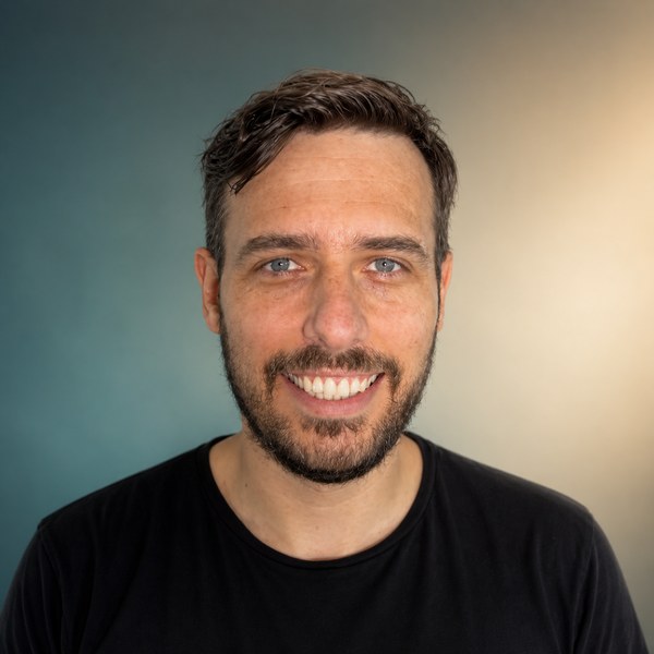 Simon Vorster