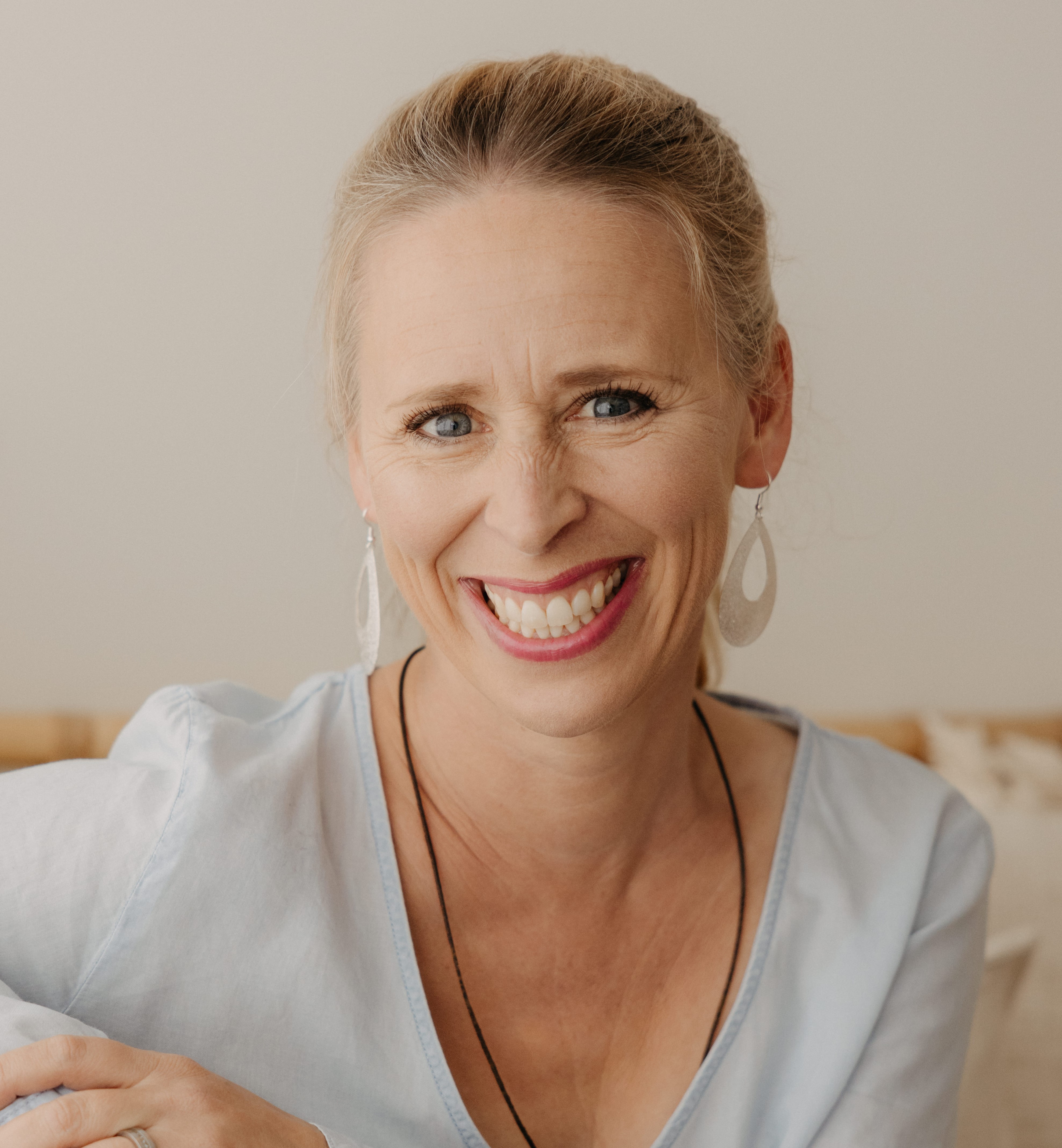 Finding Confidence and Belonging: Overcoming Social Anxiety