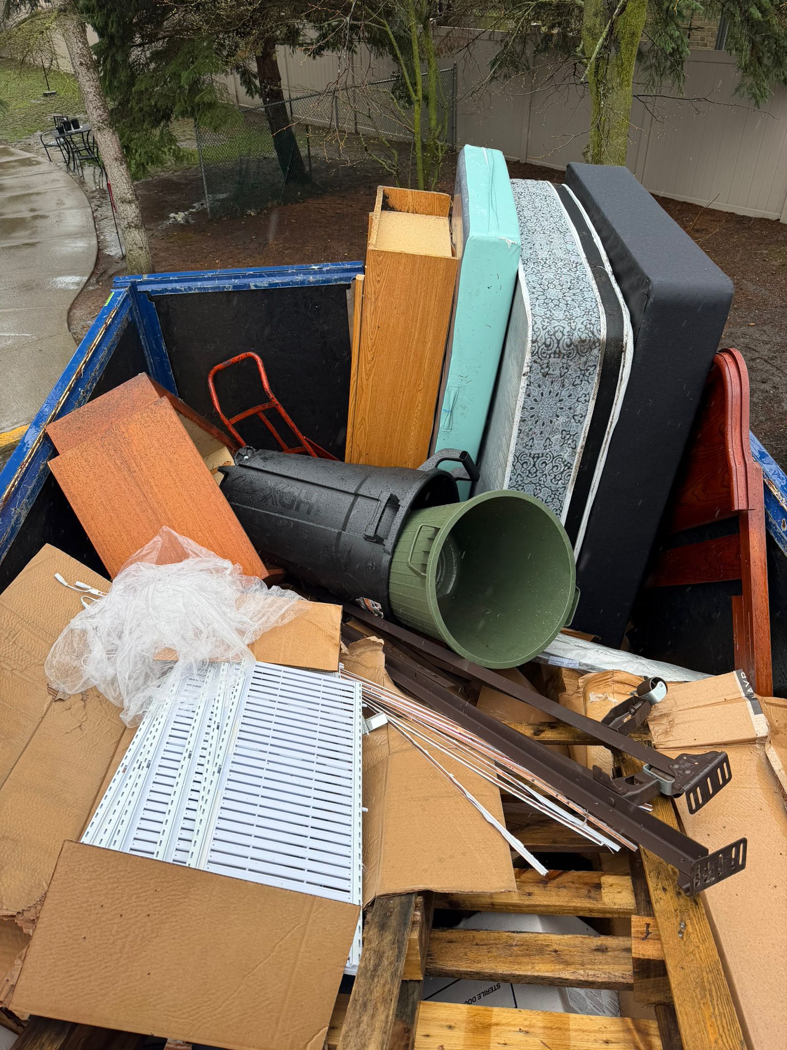 Mixed load haul