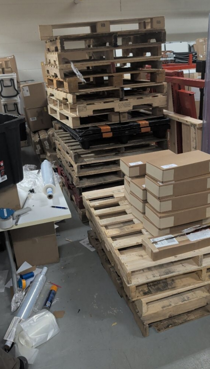 Clutter cleanout in Vaughan and the GTA
