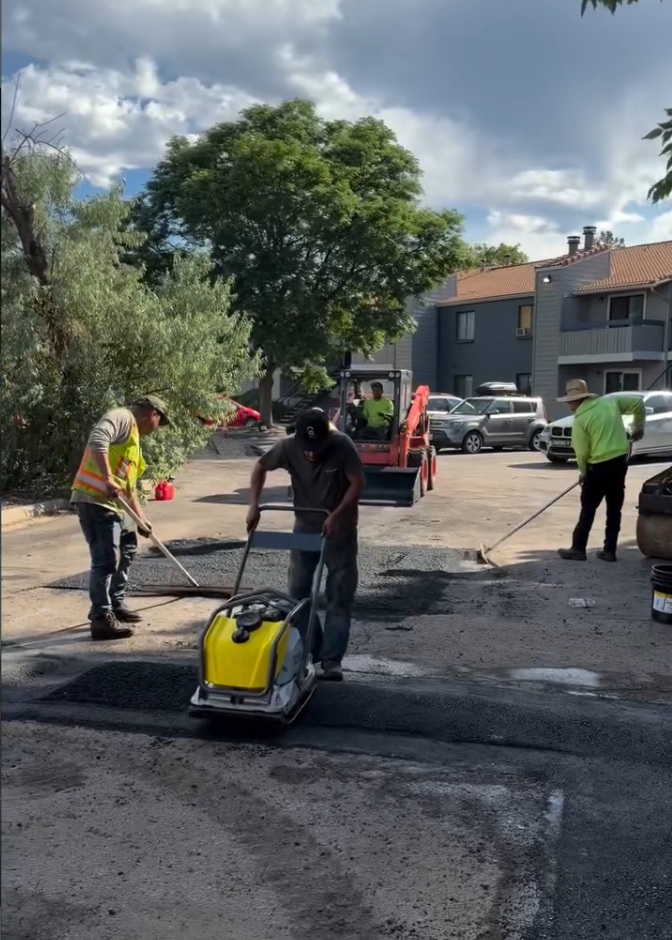 Jack Jungers and the Stellar crew at work