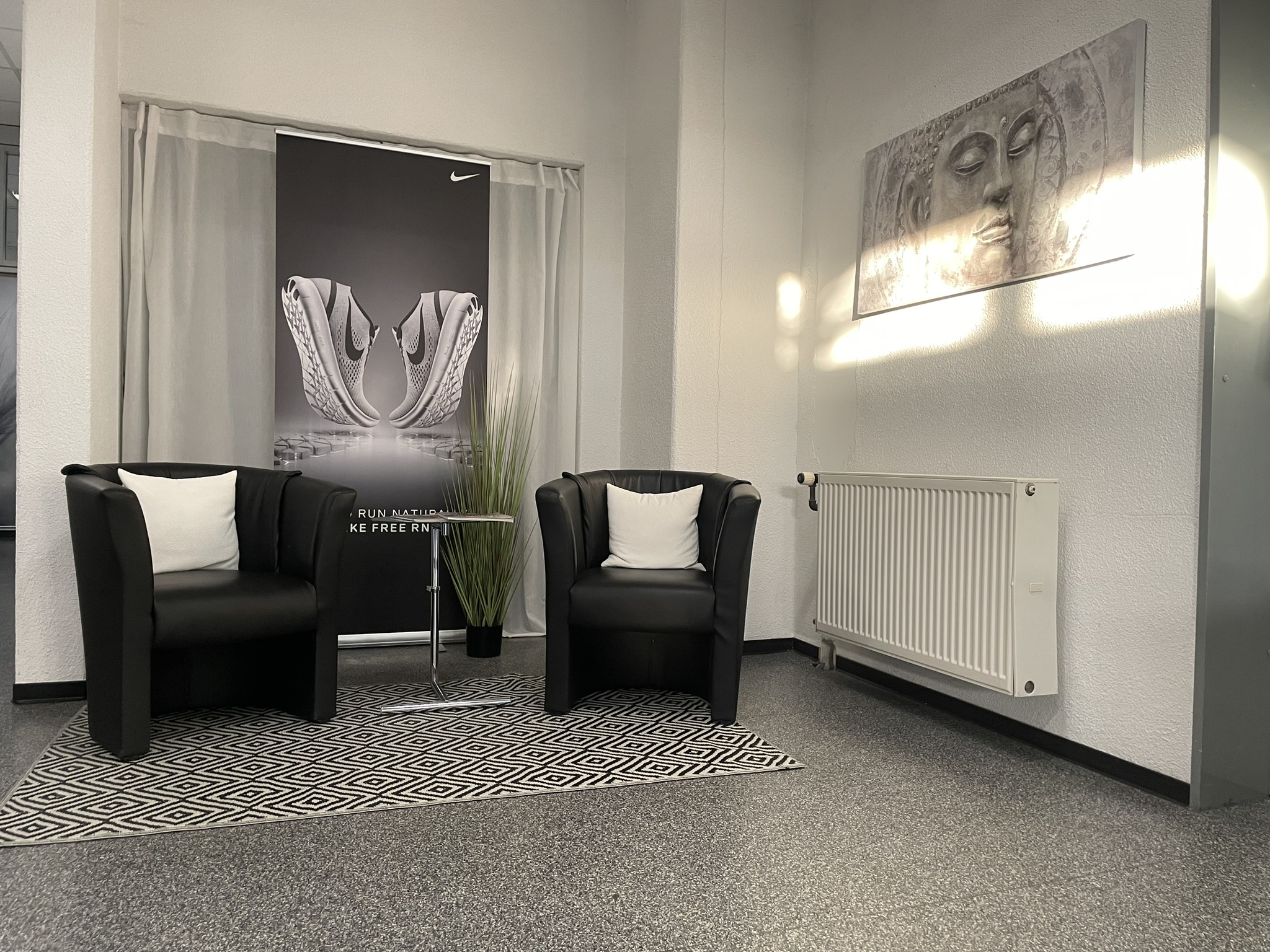 Sitzecke im FitnessCenter Elsenfeld