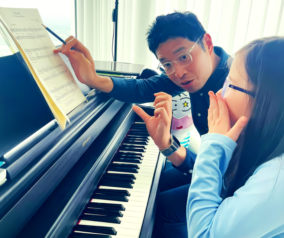  Classical piano lessons 