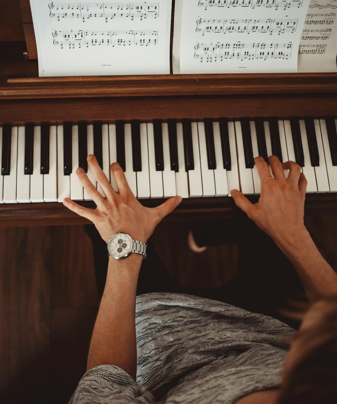 Classical piano lessons