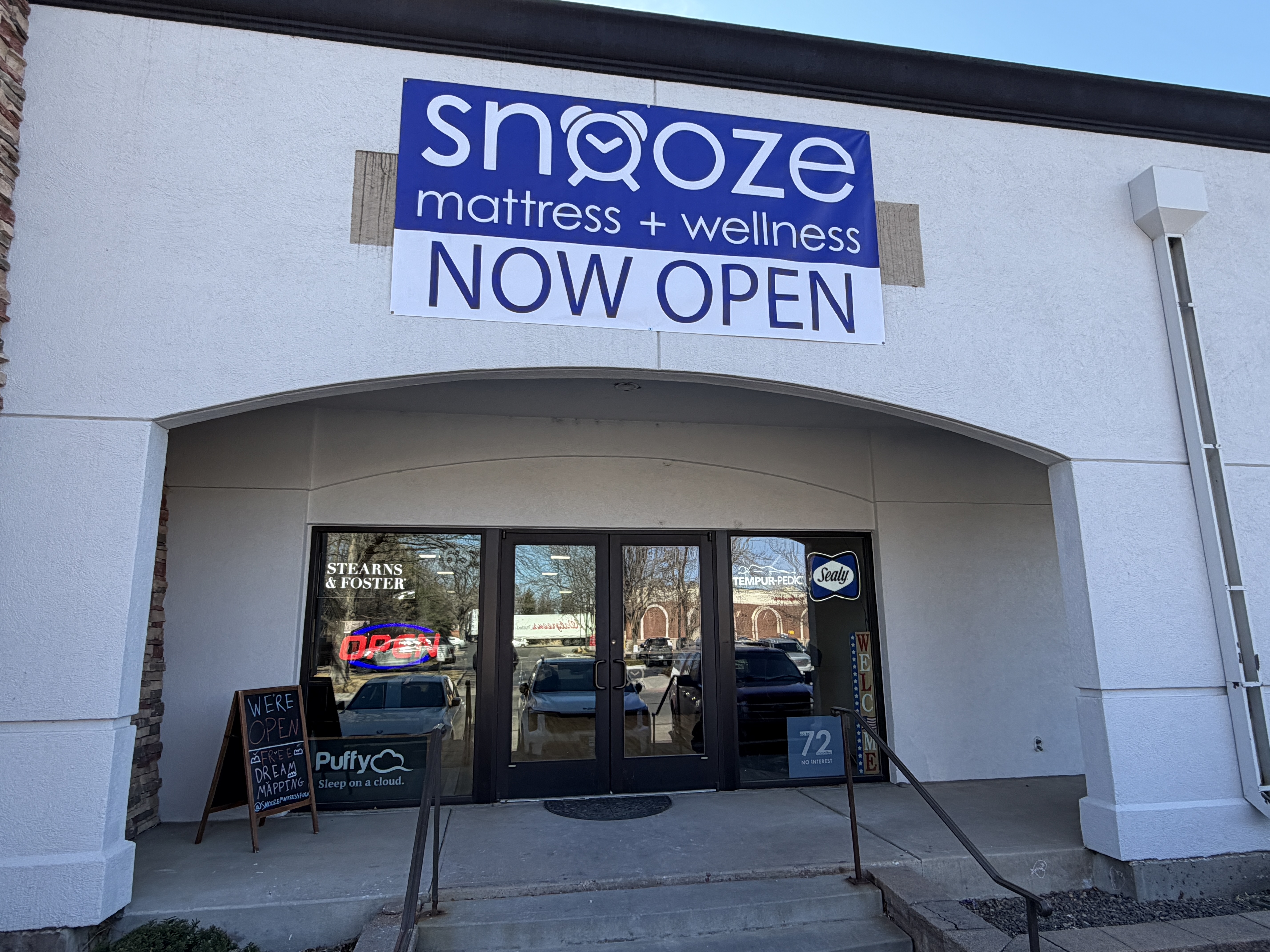 Visit Snooze Mattress Company