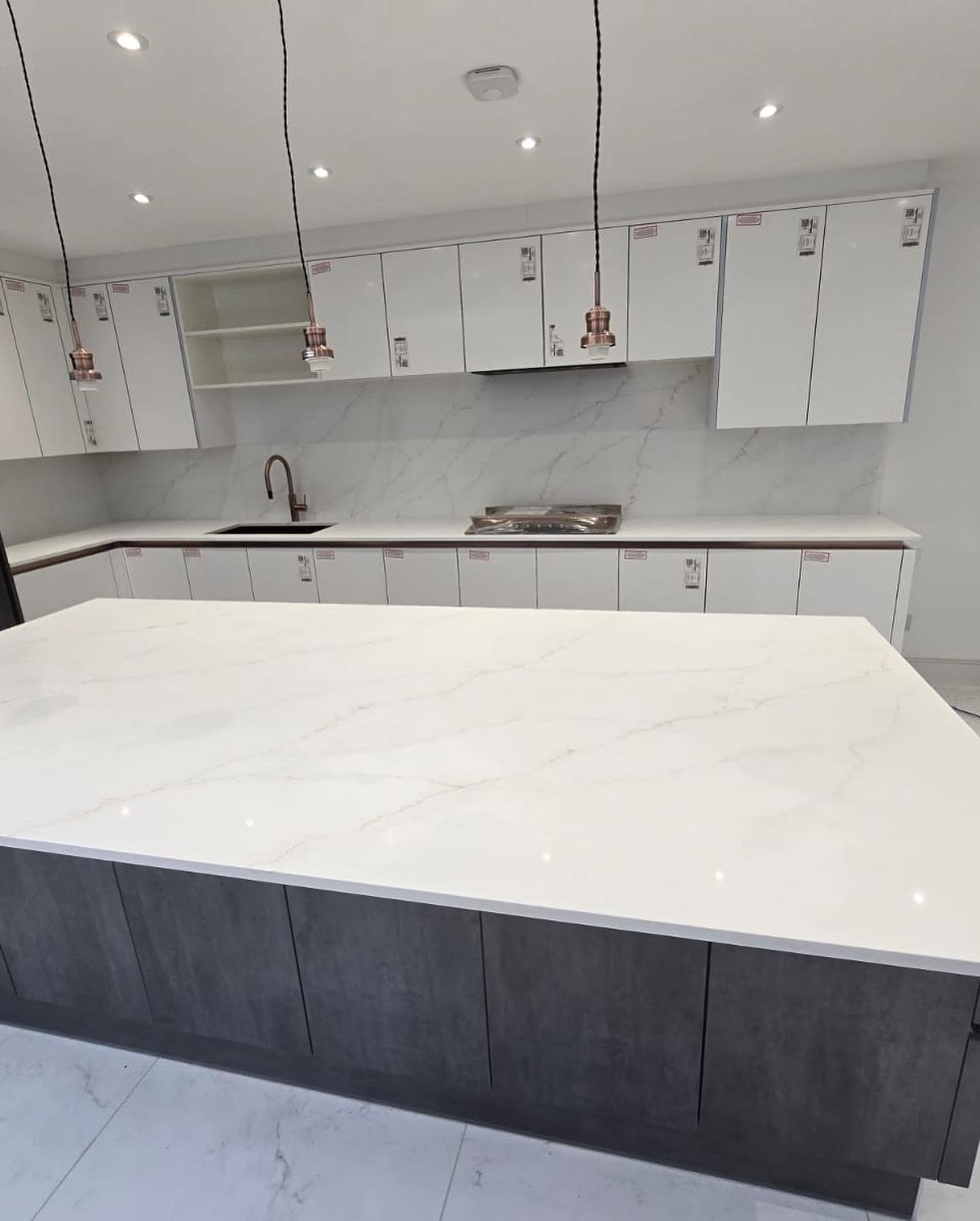 Stone worktop fitting