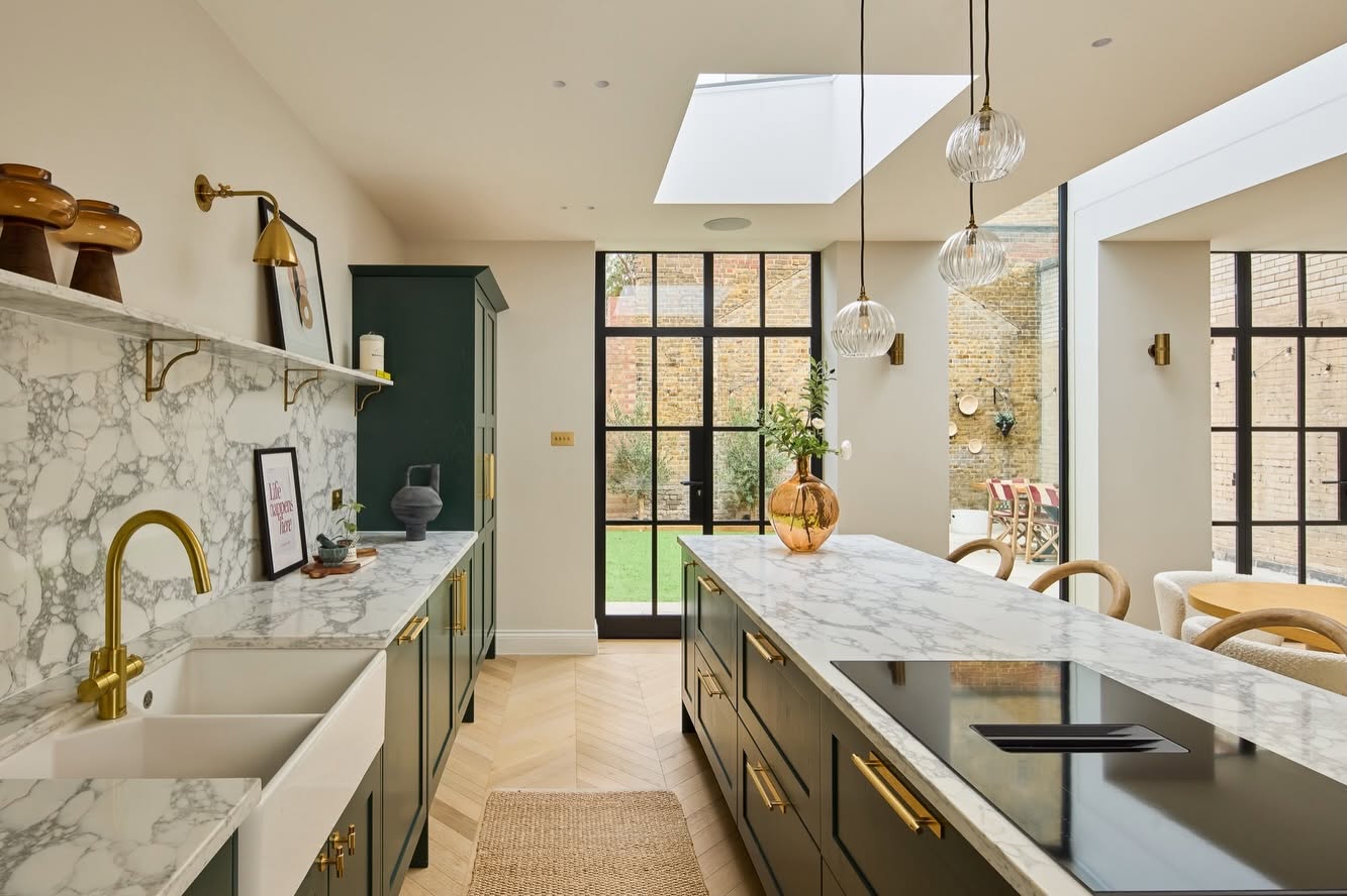 Kitchen worktop installation