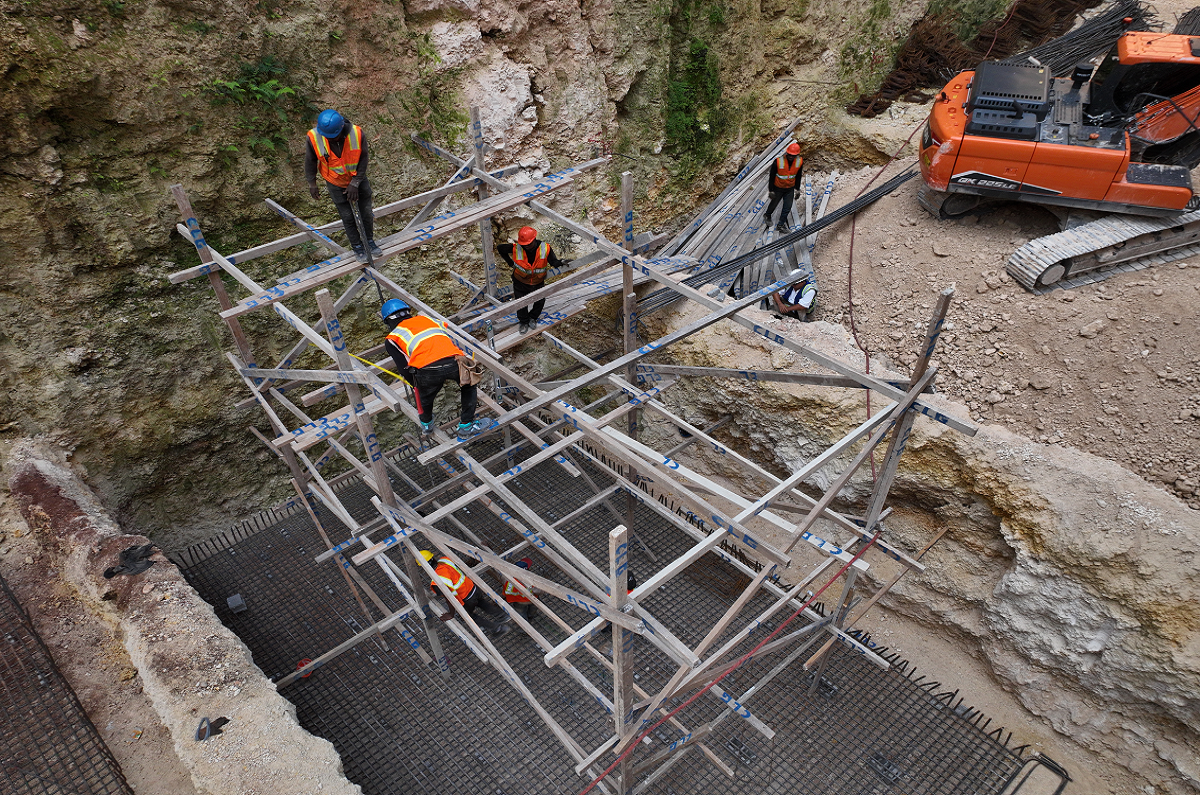 Equipo de construcción Adantiri