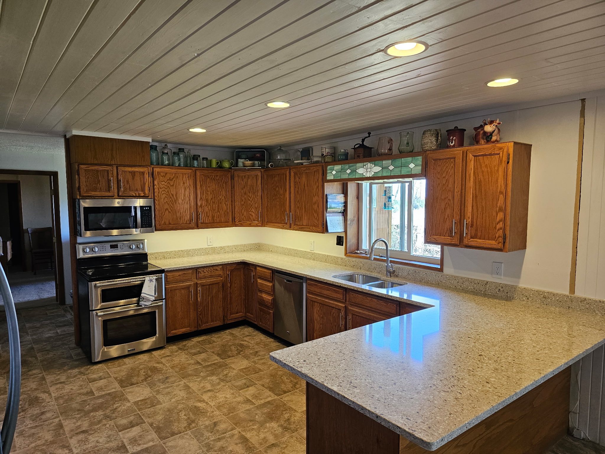 Custom Countertops Installation