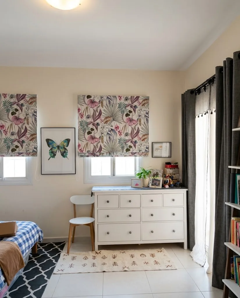 Floral print Roman blinds in a children's room