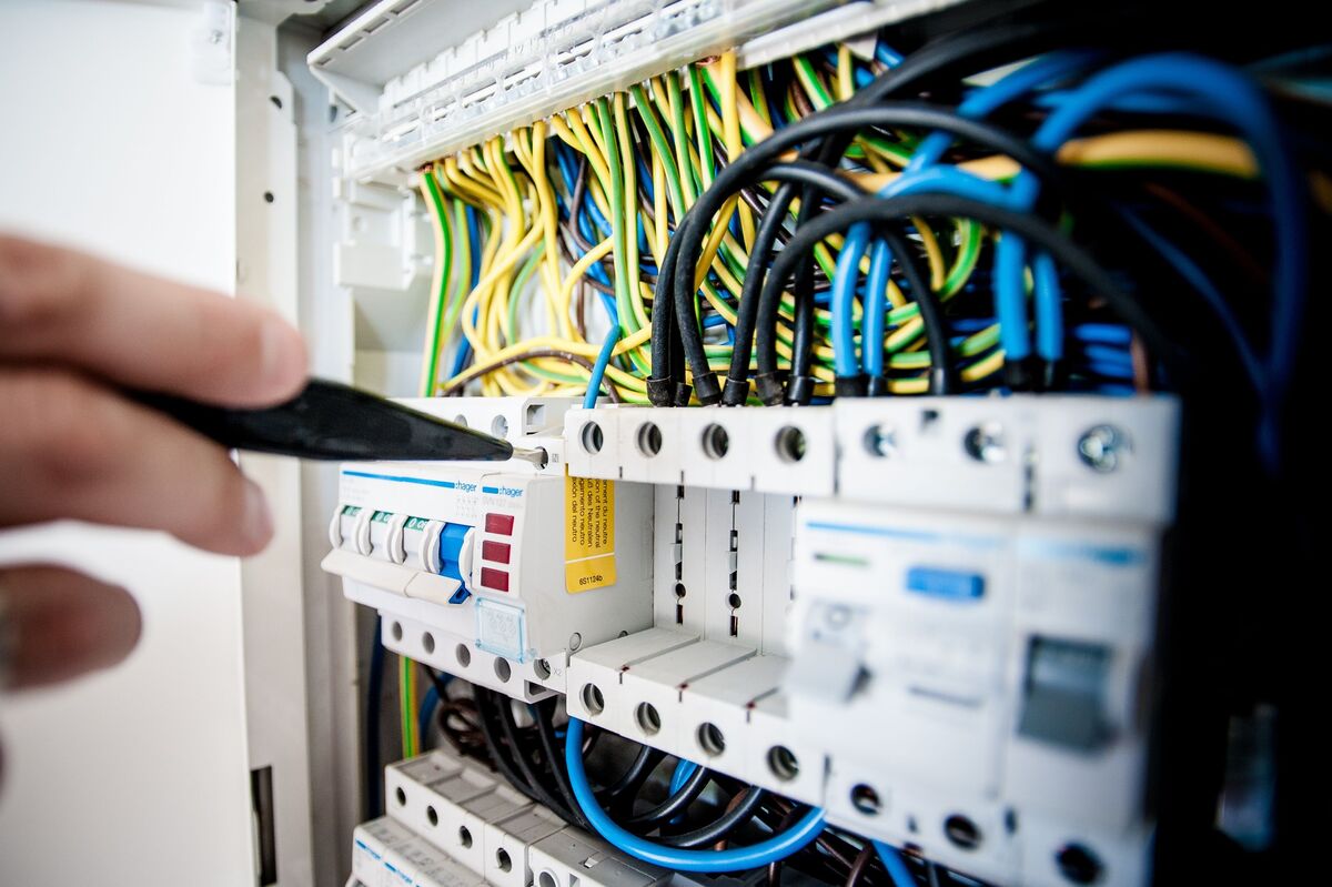 Urgent House Rewiring & Electrical Alterations emergency issue repair in Singapore estate