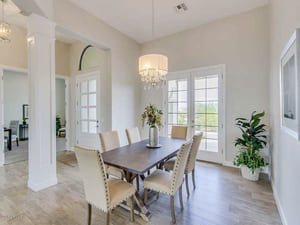 {{ custom_values.service_3 }} in {{custom_values.area_3})