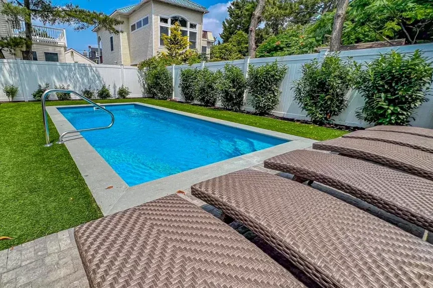 Fiberglass pool outdoor living design
