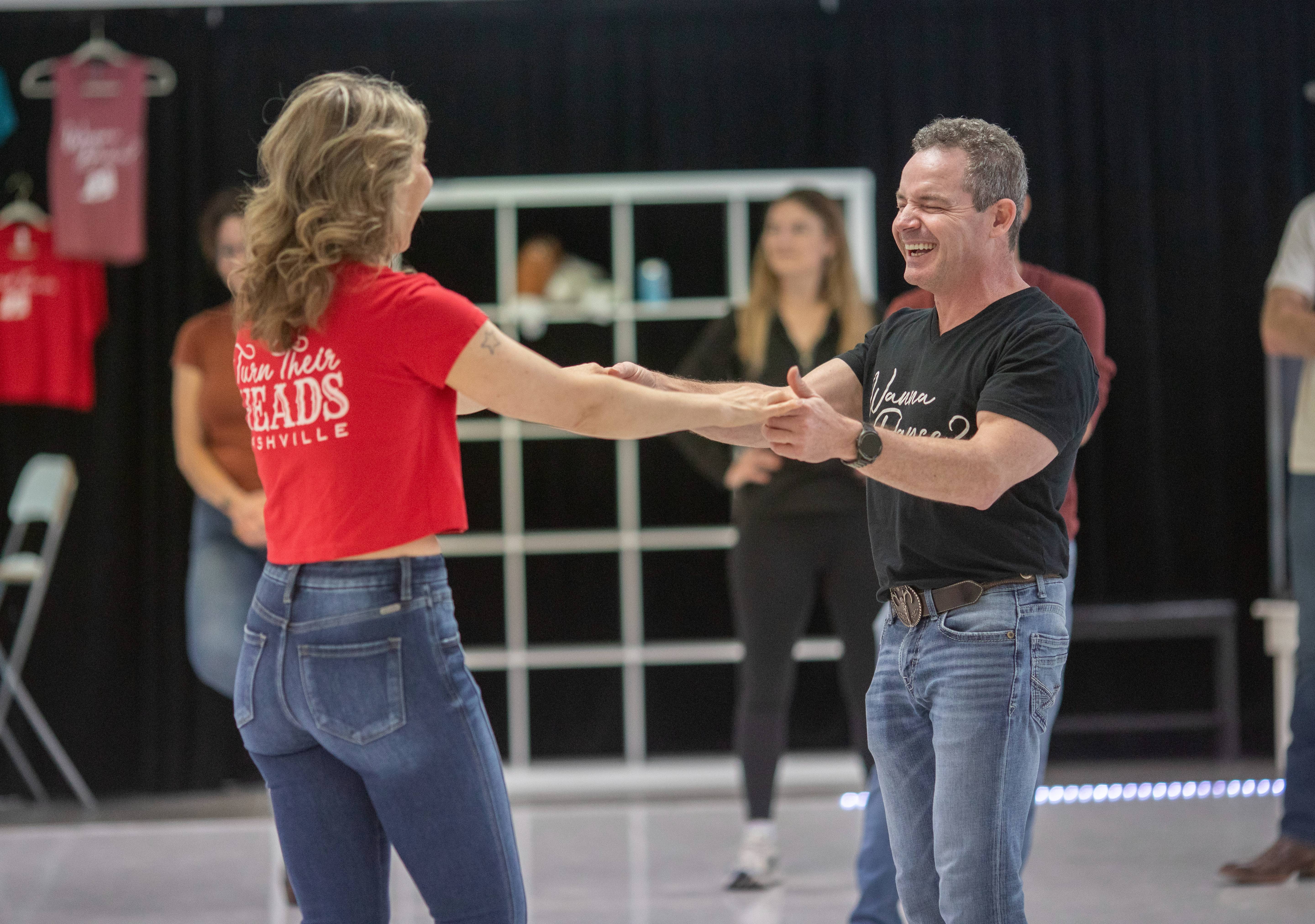 Public Line Dance Lesson